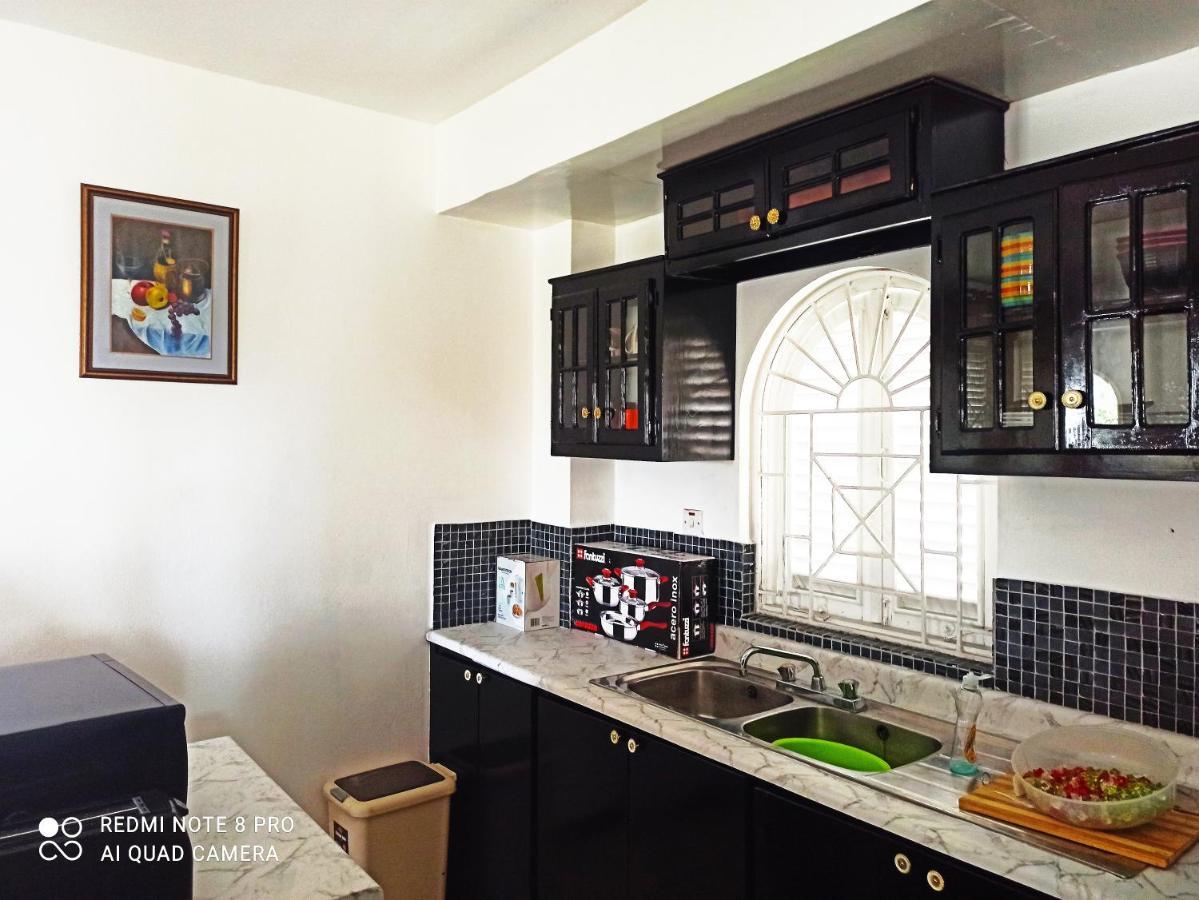 Columbus Heights Apt 26 F Очо-Риос Экстерьер фото